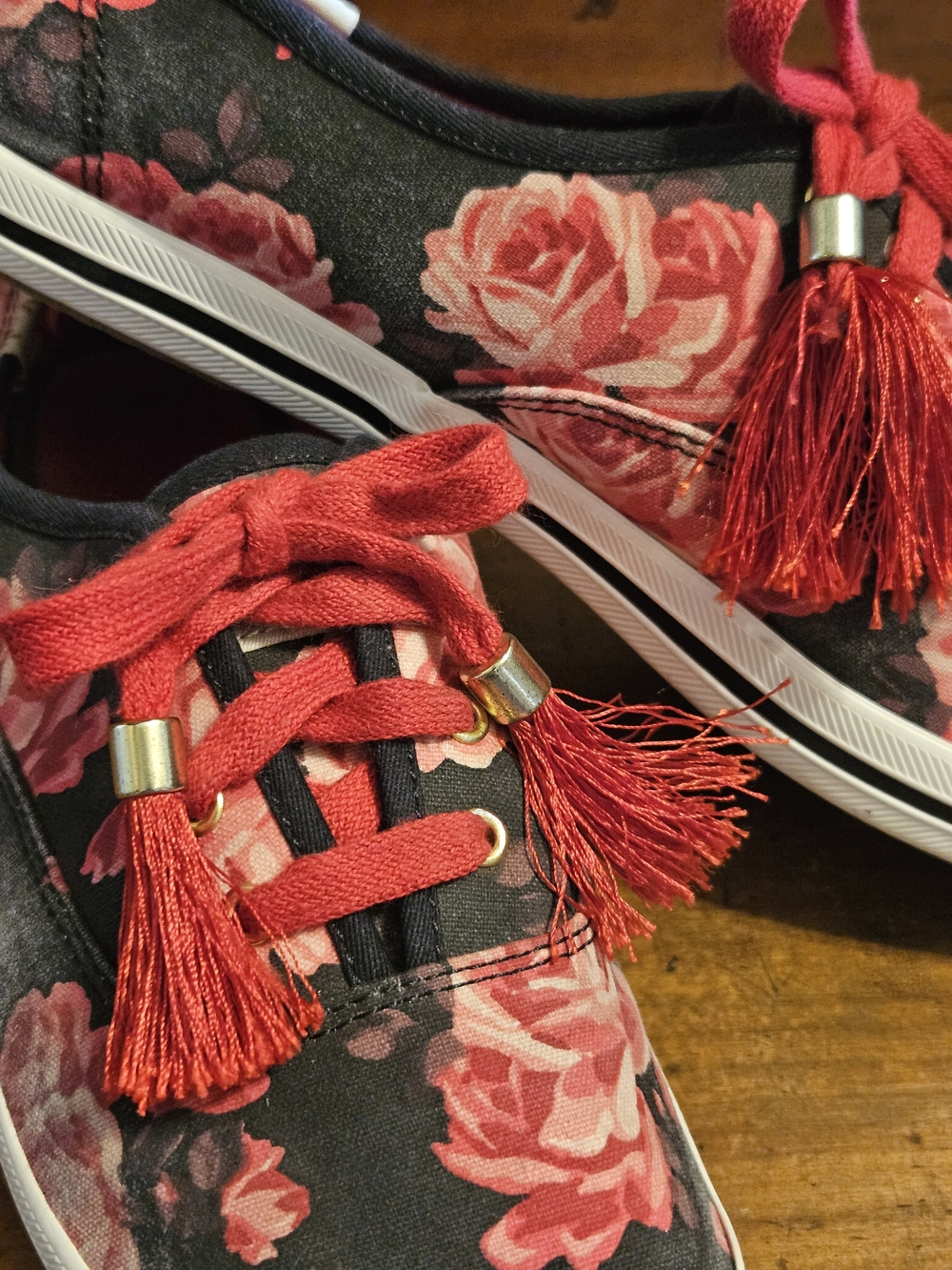 kate spade Black Sneakers with Red Floral Print and Red Tassels - Picture 3 of 14